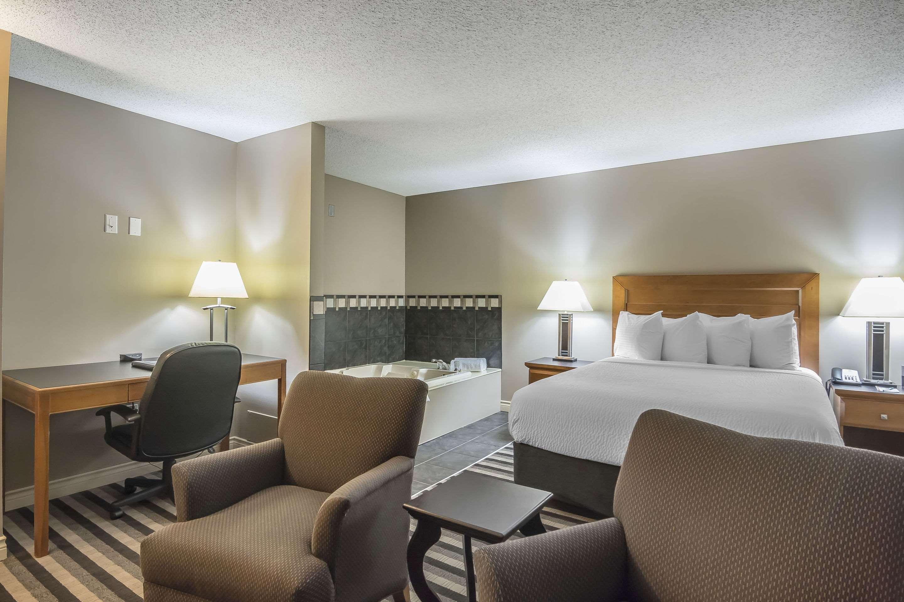 Quality Inn West Едмънтън Екстериор снимка