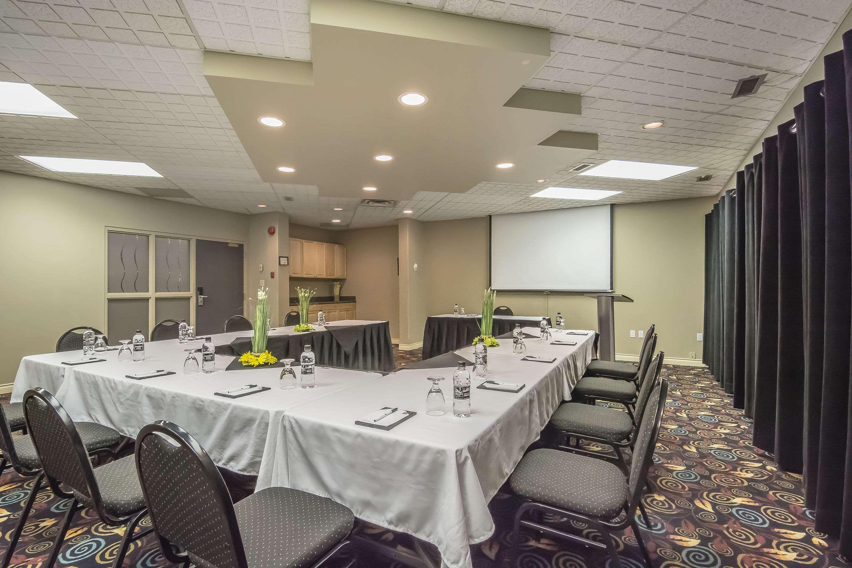Quality Inn West Едмънтън Екстериор снимка